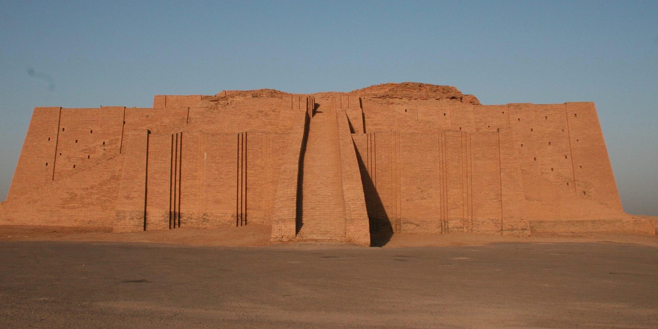 4c-Zikkurat-scaled-1